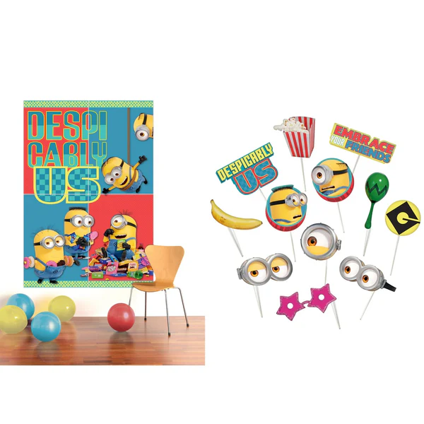 Despicable Me Scene Setter w/Props