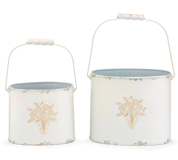 EMBOSSED ROSE NESTED PLANTER